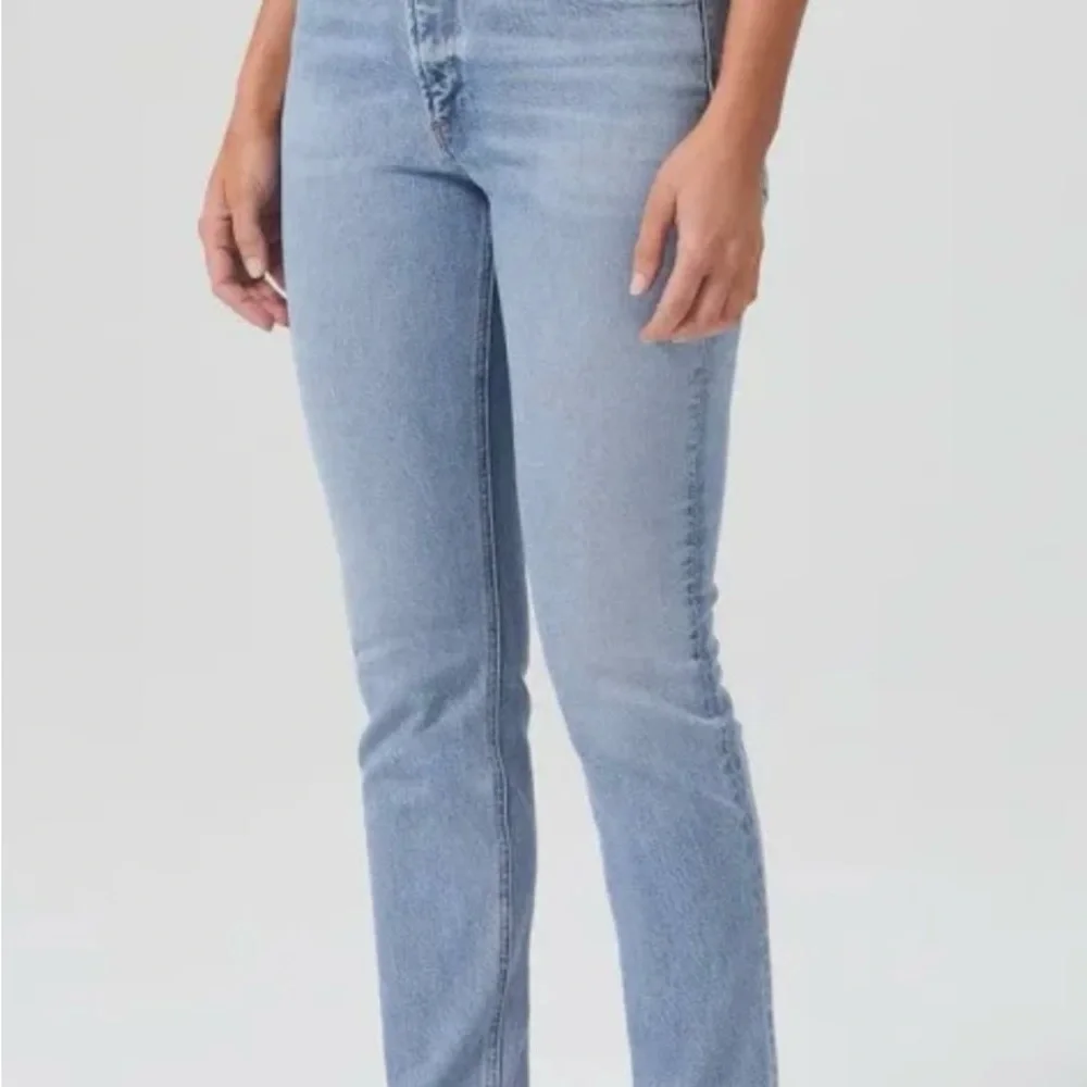 Agolde Women's 28 Willow Mid Rise Slim Crop Jean Denim Classic Straight Stretch